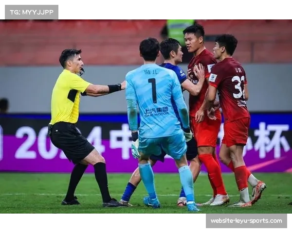 上海海港侵略性进攻打法解析 穆斯卡特战术体系成功关键因素